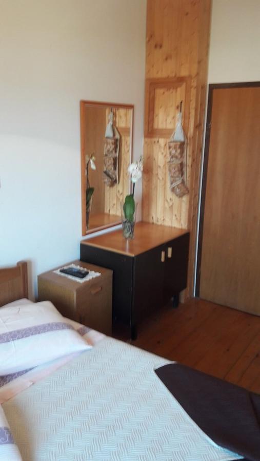 Apartments And Rooms Ana Pomer 217 Extérieur photo