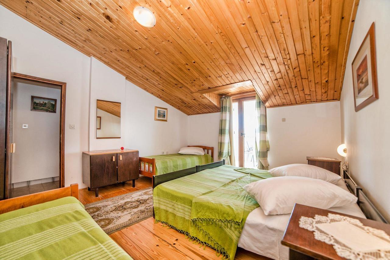 Apartments And Rooms Ana Pomer 217 Extérieur photo