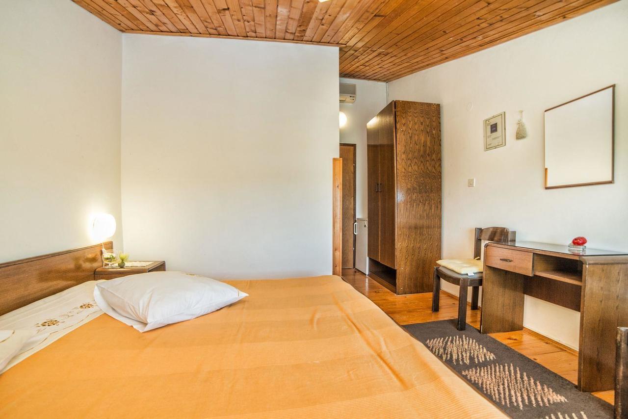 Apartments And Rooms Ana Pomer 217 Extérieur photo